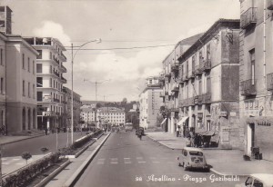 Avellino, piazza Garibaldi